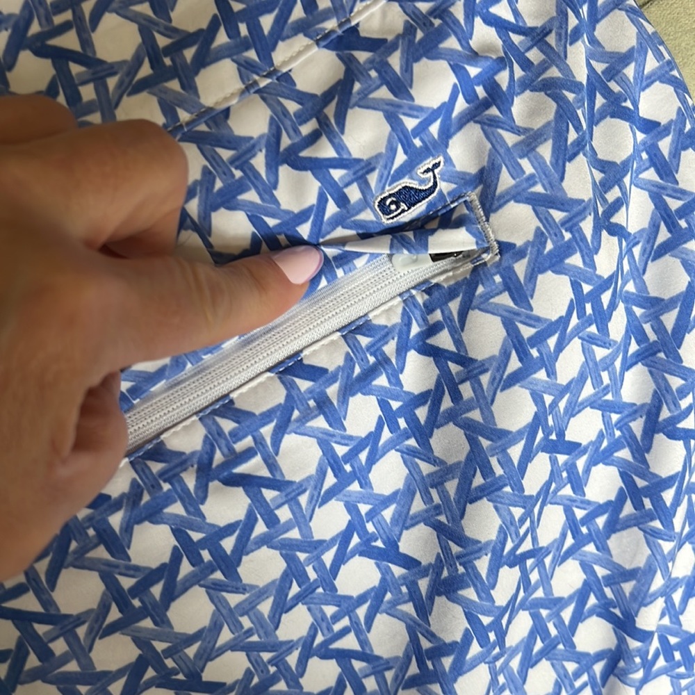NWT Vineyard Vines Golf Skort - Picture 3 of 7